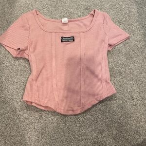 SHEIN Pink Crop-top